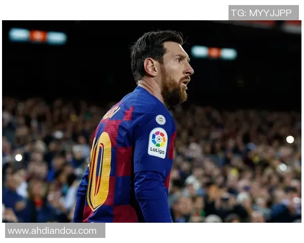 当今足坛最受争议的明星球员分析与评价 当今足坛最受争议的明星球员分析与评价